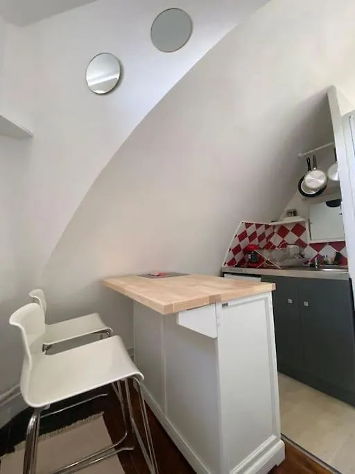 Apartment Cosy Et Sous Les Toits De Paris