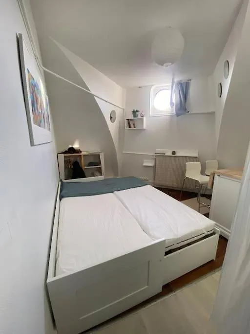 Cosy Et Sous Les Toits De
