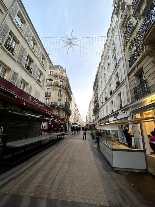 아파트 Cosy Et Sous Les Toits De